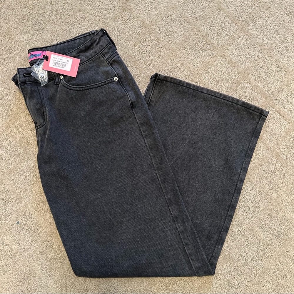 NWT Edikted Raelynn low rise jeans